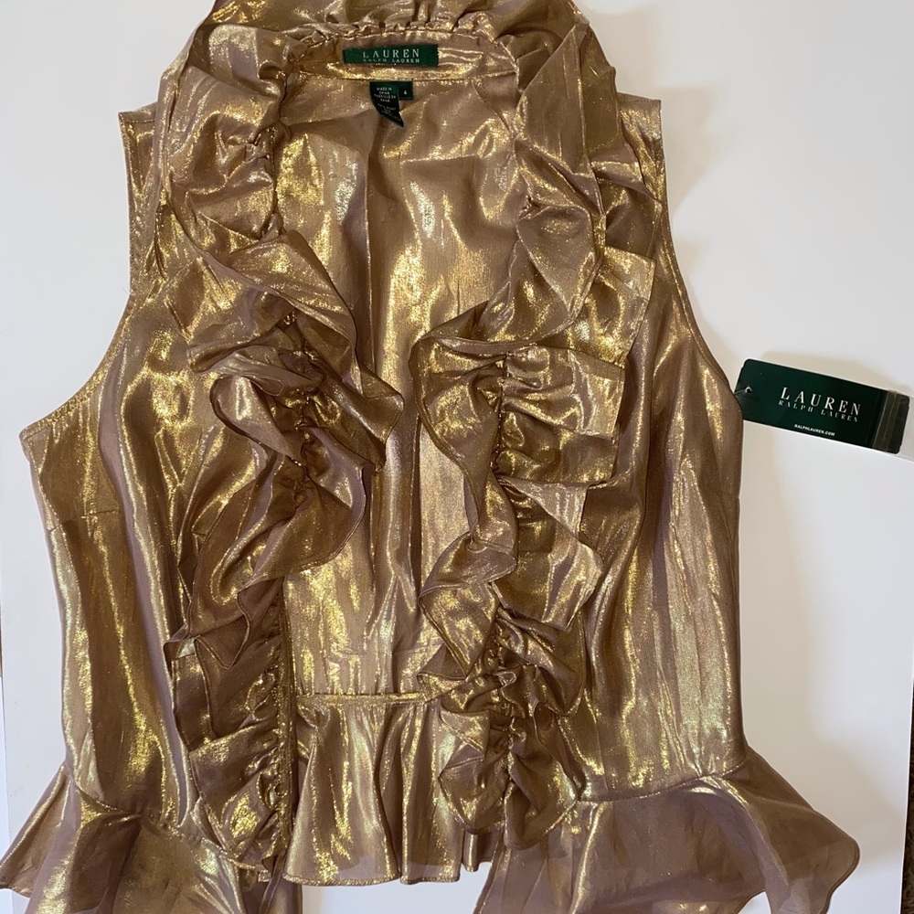 NWT Lauren sexy ruffle top.